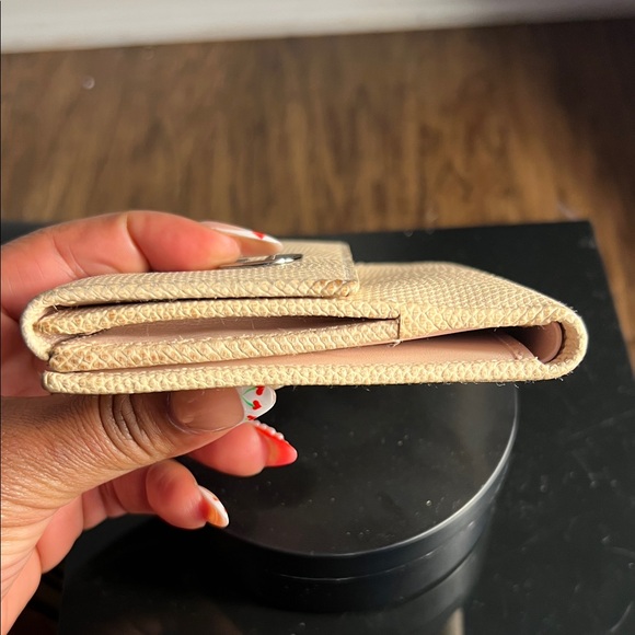 Gucci Marmont Leather Wallet - Picture 8 of 11